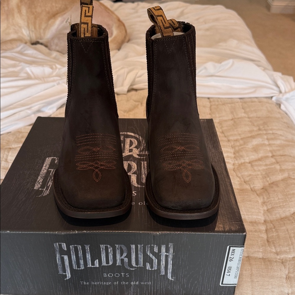 Goldrust Brown Leather Boots